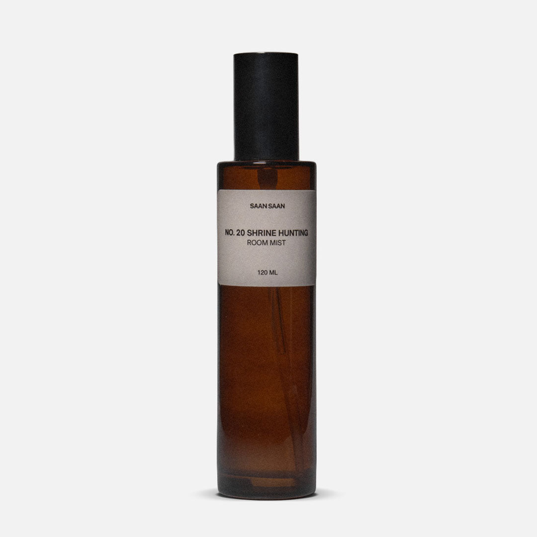 No. 20 Shrine Hunting Room Mist