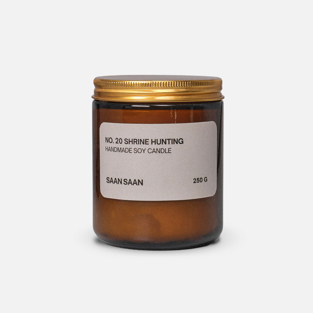 No. 20 Shrine Hunting Scented Candle