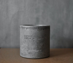 Large Candle in Concrete - 400 ml